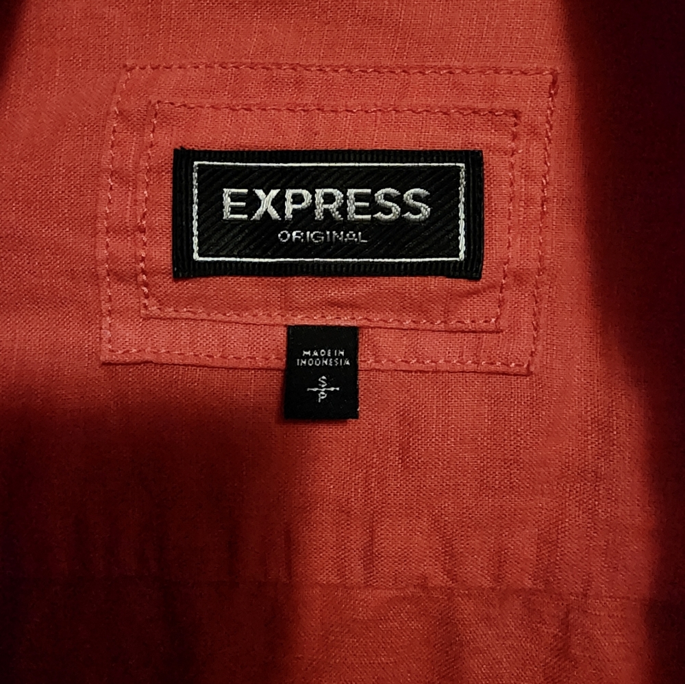 Express Coral Button-Up Shirt - Picture 2 of 3